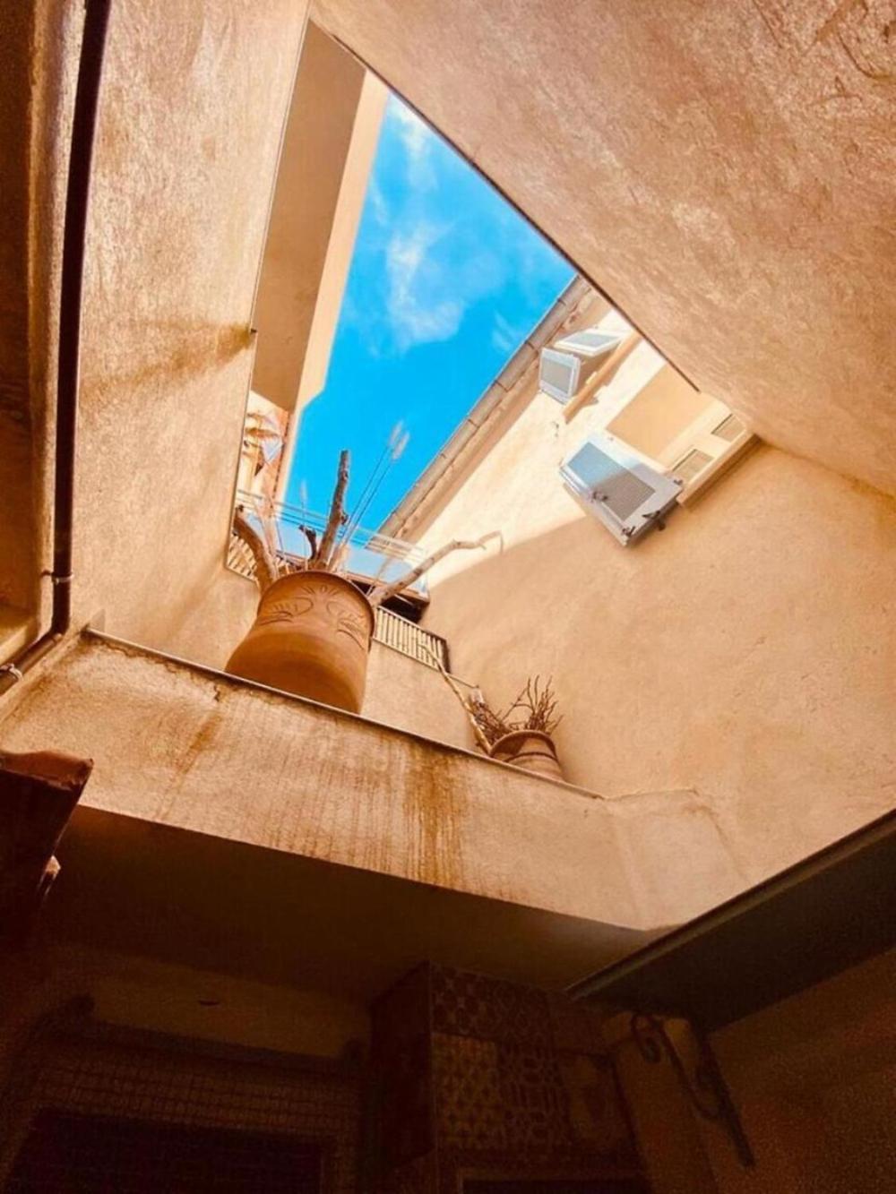 « Douce Nuit Medievale » Hyeres Exterior photo